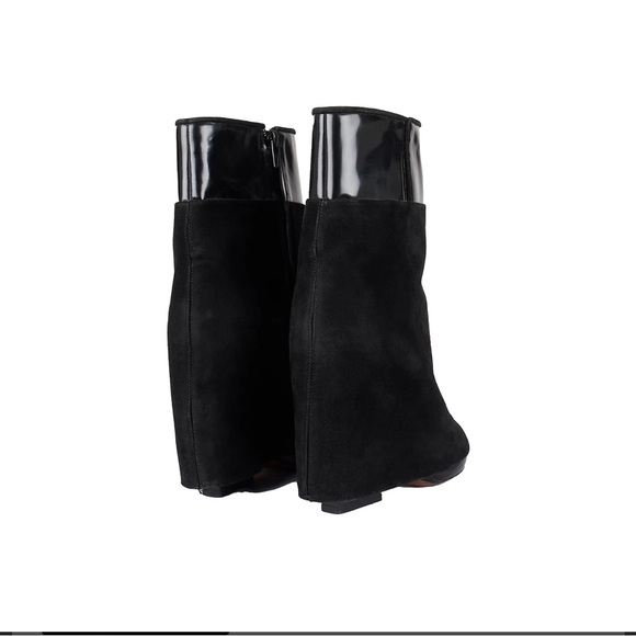 Givenchy Suede and Patent Leather Ankle Boots Black - Picture 5 of 10